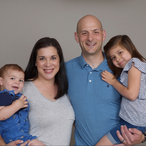 Meet your Posher, Lisa - Picture 3 of 4